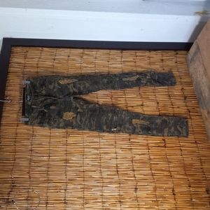 Red Splash women's pants size 5 camouflage